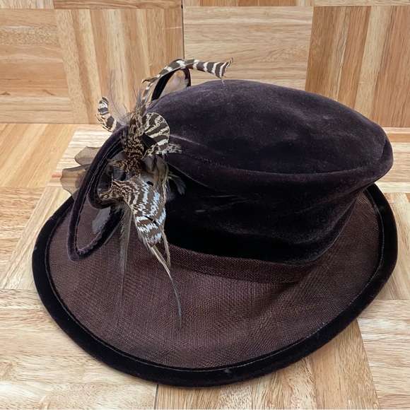 PETER BETTLEY London Chocolate Brown Straw Velvet Feather Fascinator Hat - Picture 7 of 16